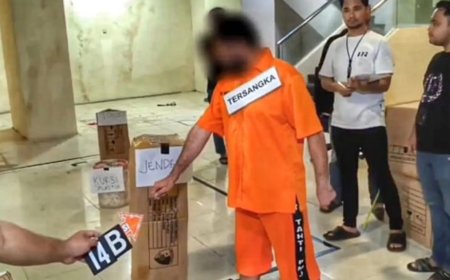 Rekonstruksi Kasus Cucu Mpok Nori, Pelaku Peragakan 45 Adegan Pembunuhan