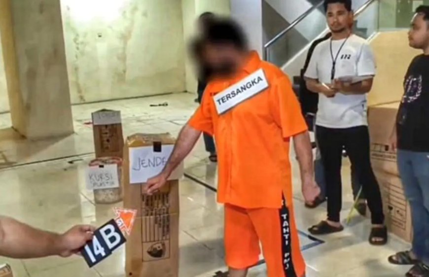 Rekonstruksi Kasus Cucu Mpok Nori, Pelaku Peragakan 45 Adegan Pembunuhan